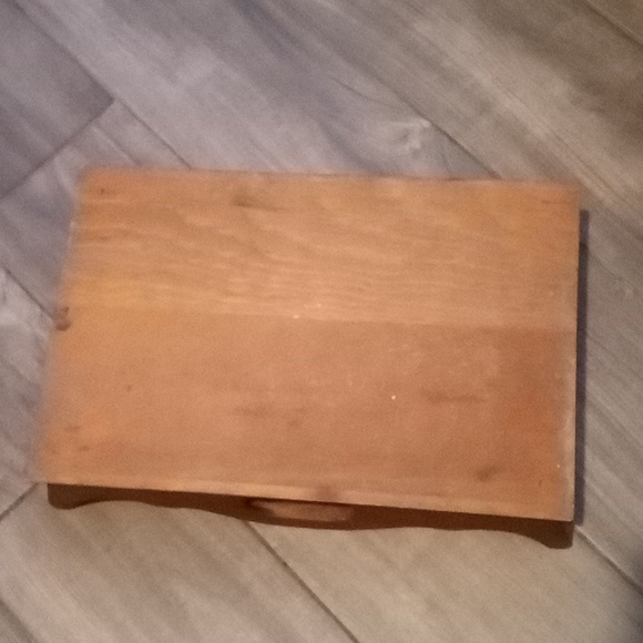 Vintage Bread Tray - Picture 2 of 5